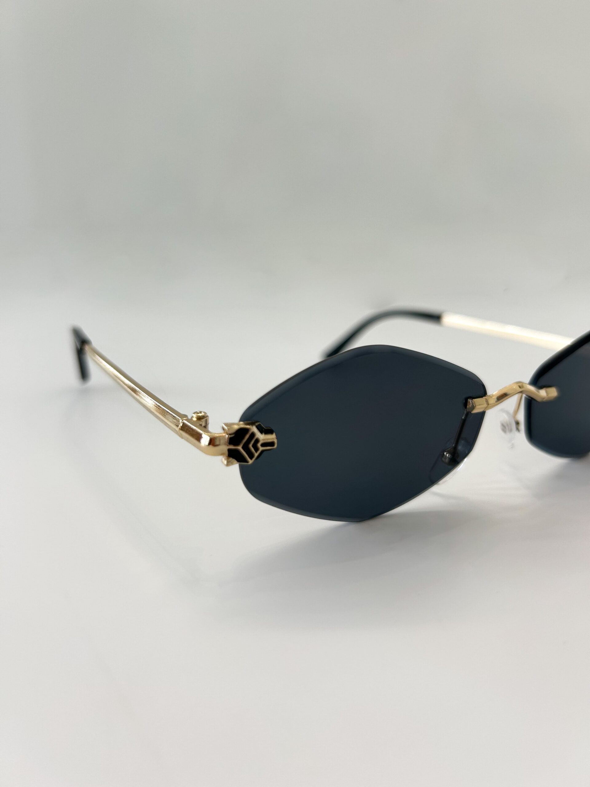 The Blake - Gold-Black - Image 3